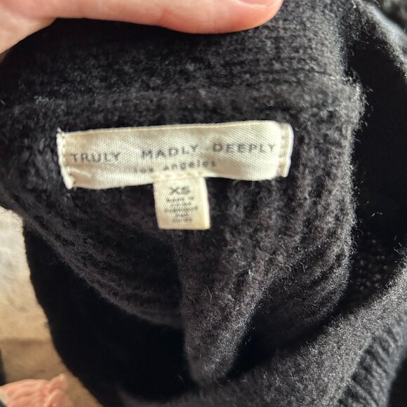 Black Cardigan with Blue and White Multicolor Sleeves - Picture 2 of 4